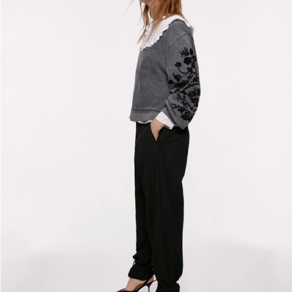 Zara Cropped Sweat Shirt Gray & Black Floral Flocked Balloon Sleeve Sz XL - Picture 5 of 13